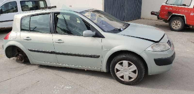 RENAULT MEGANE II CLASSIC BERLINA