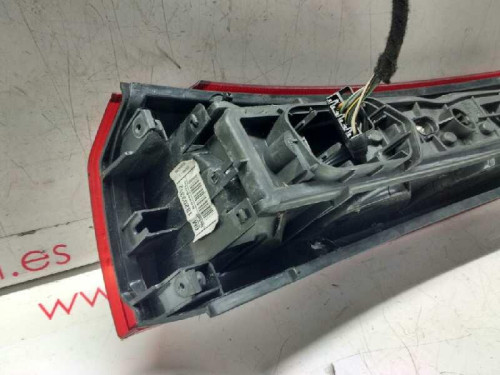  PILOTO TRASERO DERECHO OPEL MERIVA 