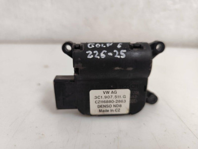 MOTOR APERTURA TRAMPILLAS CLIMATIZADOR, Volkswagen, GOLF VI (5K1)(10.2008)