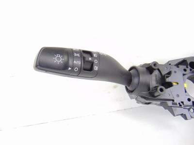 MANDO LUCES, KIA, RIO (YB)