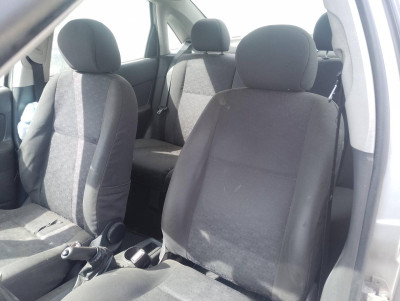 FORD FOCUS BERLINA (CAK)