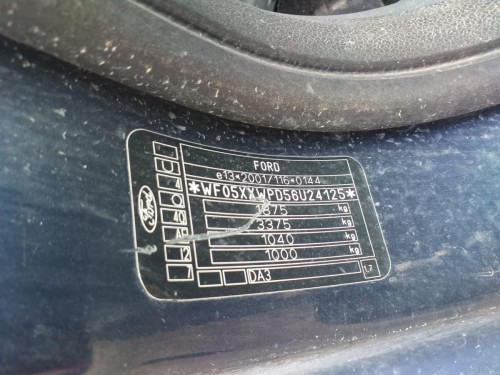 FORD FOCUS BERLINA (CAP) 
