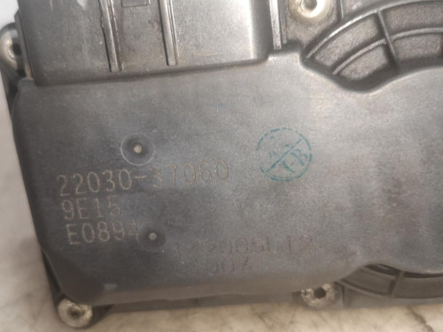 CAJA MARIPOSA Toyota PRIUS (ZVW30) 