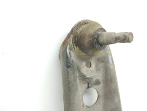 BRAZO SUSPENSION INFERIOR DELANTERO DERECHO Toyota YARIS (KSP1/NLP1/NSP1) 