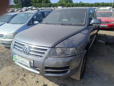 VOLKSWAGEN TOUAREG (7L6)