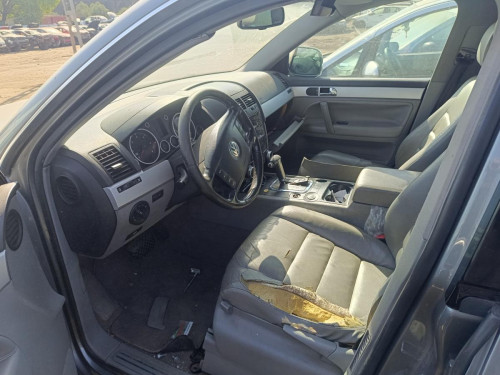  VOLKSWAGEN TOUAREG (7L6) 