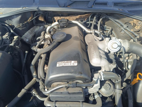  VOLKSWAGEN TOUAREG (7L6) 