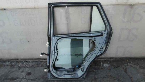 PUERTA TRASERA DERECHA used