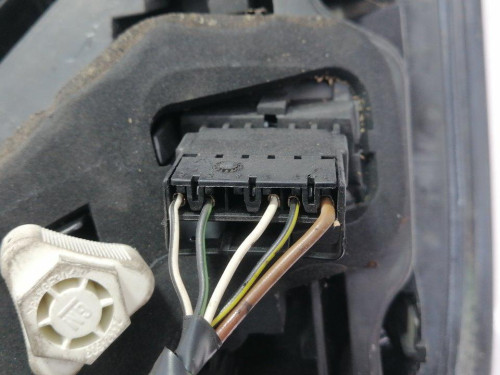  PILOTO TRASERO DERECHO OPEL ASTRA H BERLINA 