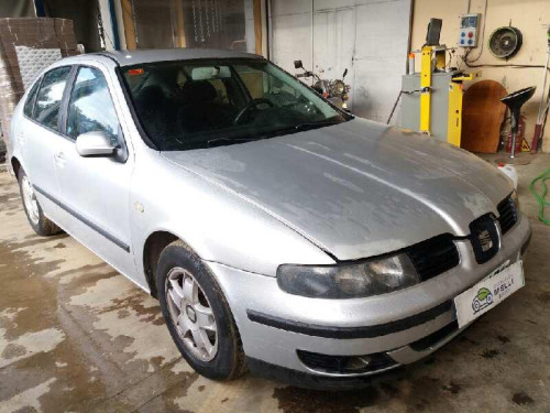  SEAT LEON (1M1) 