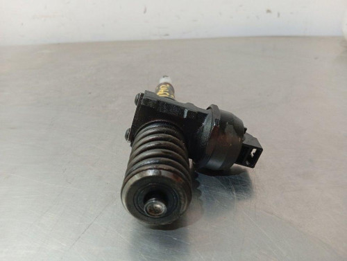  INYECTOR AUDI A4 BERLINA (8E) 