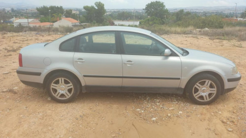 VOLKSWAGEN PASSAT BERLINA (3B2) — автомобиль-донор на запчасти 