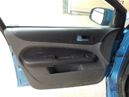 FORD FOCUS BERLINA (CB4) 