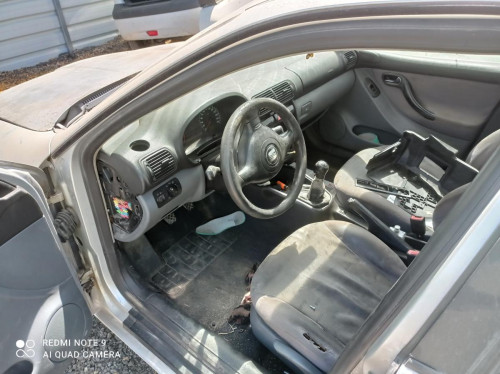  SEAT LEON (1M1) 