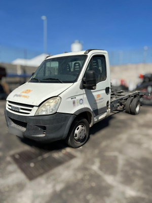 IVECO DAILY FURGÓN
