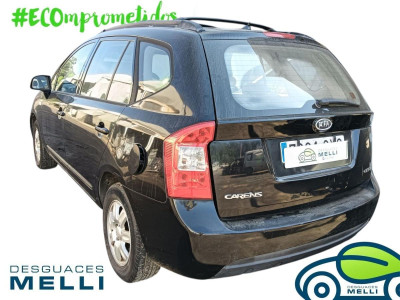 KIA CARENS (UN)