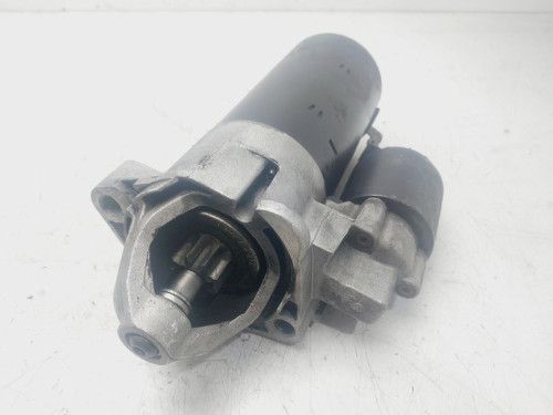 MOTOR ARRANQUE Volkswagen PASSAT VARIANT (3B6) 