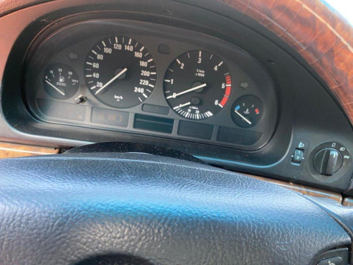  BMW SERIE 5 BERLINA (E39) 