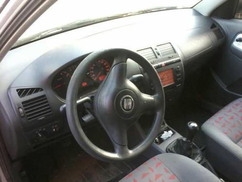  SEAT CORDOBA BERLINA (6K2) 