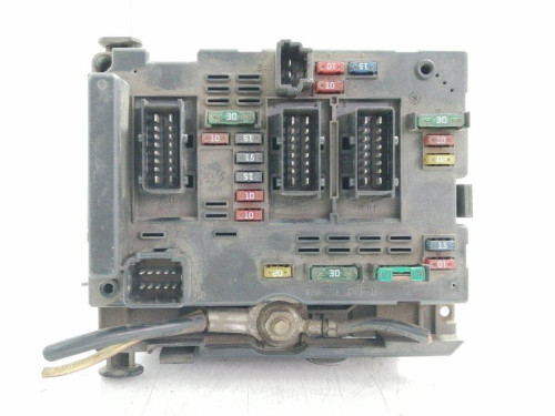  CAJA RELES / FUSIBLES Peugeot 307 (S1)(04.2001) 