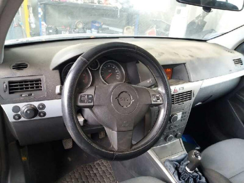  OPEL ASTRA H BERLINA 