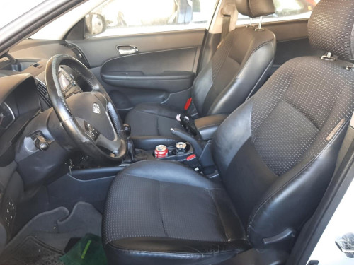  HYUNDAI I30 (FD) 