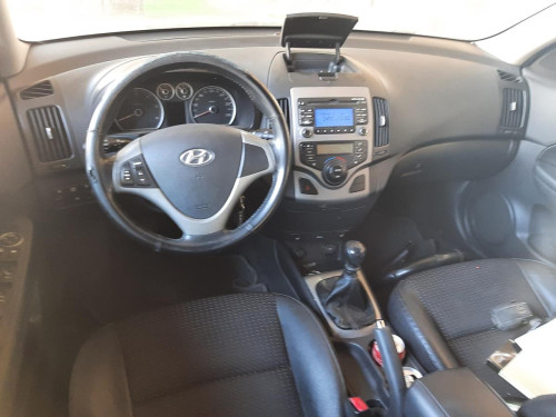  HYUNDAI I30 (FD) 