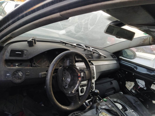  VOLKSWAGEN PASSAT BERLINA (3C2) 