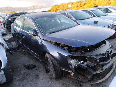 VOLKSWAGEN PASSAT BERLINA (3C2)