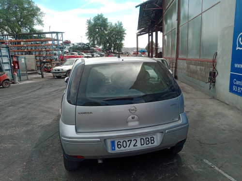  OPEL CORSA C 