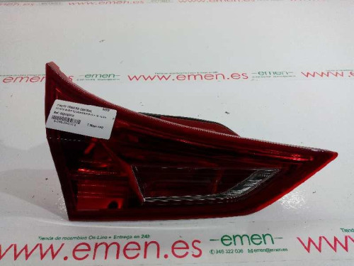  PILOTO TRASERO CENTRAL Toyota AURIS TOURING SPORTS (E18) 