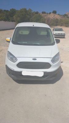 FORD TRANSIT COURIER (C4A)
