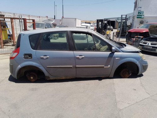 RENAULT SCENIC II (JM) — vehículo donante para recambios 