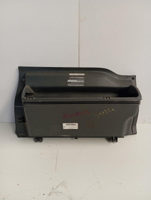 GUANTERA, TOYOTA, AURIS (E15)