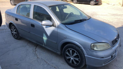 OPEL ASTRA G BERLINA