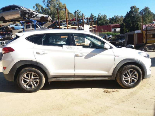 HYUNDAI TUCSON (TL) — vehículo donante para recambios 
