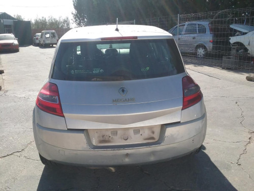 RENAULT MEGANE II BERLINA 5P 