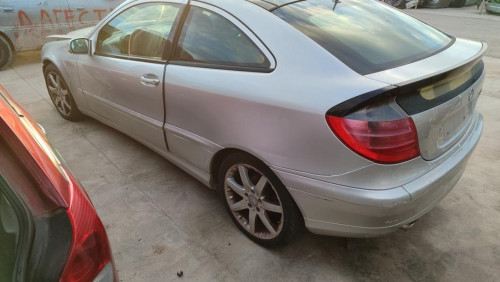  MERCEDES-BENZ CLASE C (BM 203) SPORTCOUPE 