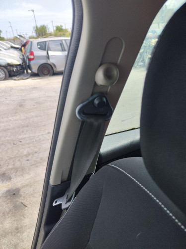 CINTURON SEGURIDAD DELANTERO DERECHO RENAULT CLIO III 