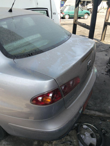 PORTON TRASERO Seat CORDOBA BERLINA (6L2) 