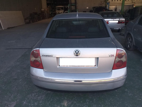 CERRADURA MALETERO / PORTON Volkswagen PASSAT BERLINA (3B3) 