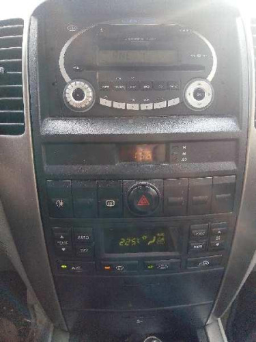  KIA SORENTO (BL) 