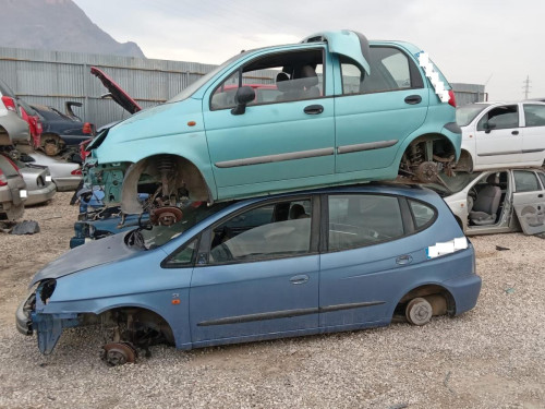  DAEWOO REZZO 