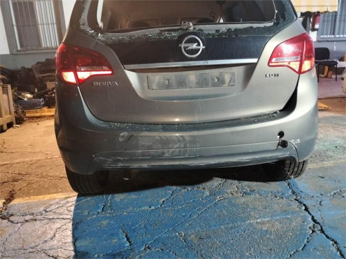 PARAGOLPES TRASERO OPEL MERIVA B 