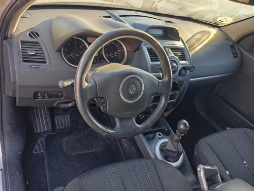 RENAULT MEGANE II CLASSIC BERLINA 