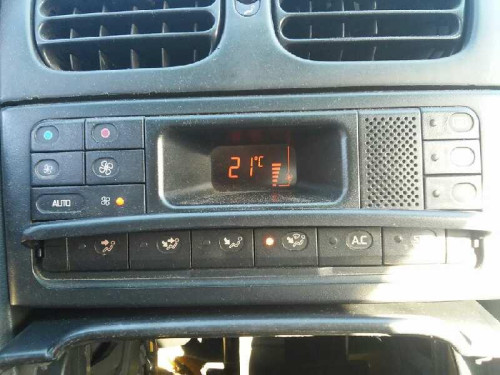  RENAULT LAGUNA (B56) 