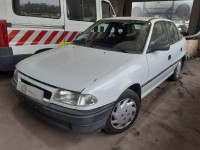 OPEL ASTRA F BERLINA
