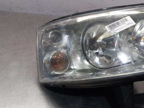  FARO DERECHO VOLKSWAGEN T5 TRANSPORTER BUS (7H) 