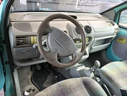 RENAULT TWINGO I (C06) — автомобиль-донор на запчасти 