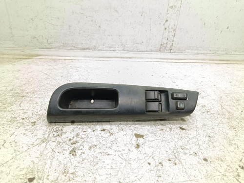 MANDO ELEVALUNAS DELANTERO IZQUIERDO TOYOTA COROLLA (E12) 